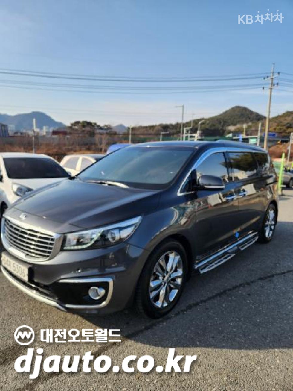 2017 - kia carnival