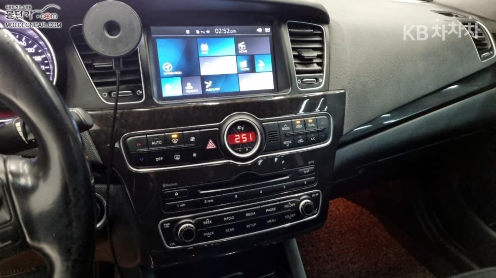 2013 - kia k7