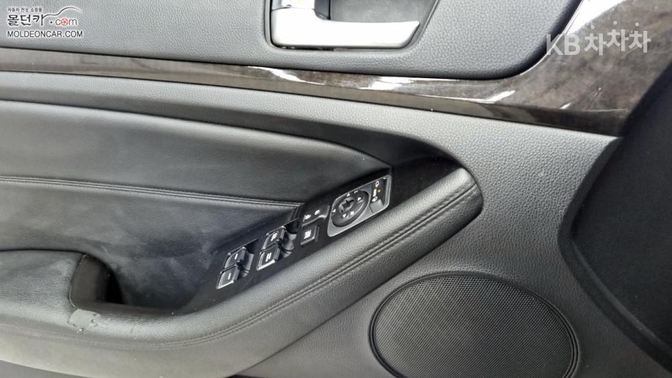 2013 - kia k7
