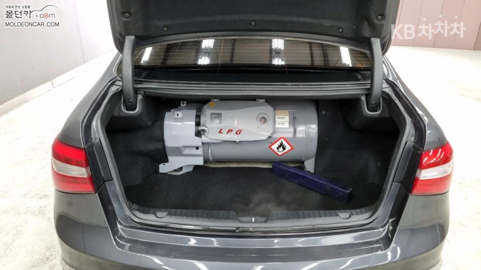 2013 - kia k7