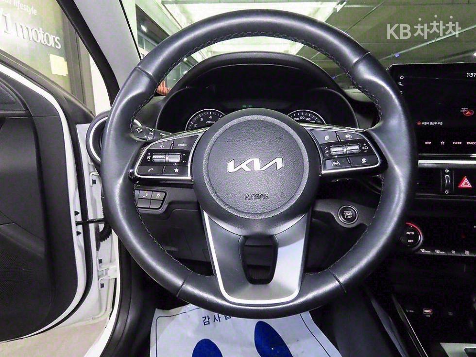 2022 - kia k3