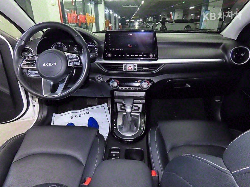 2022 - kia k3