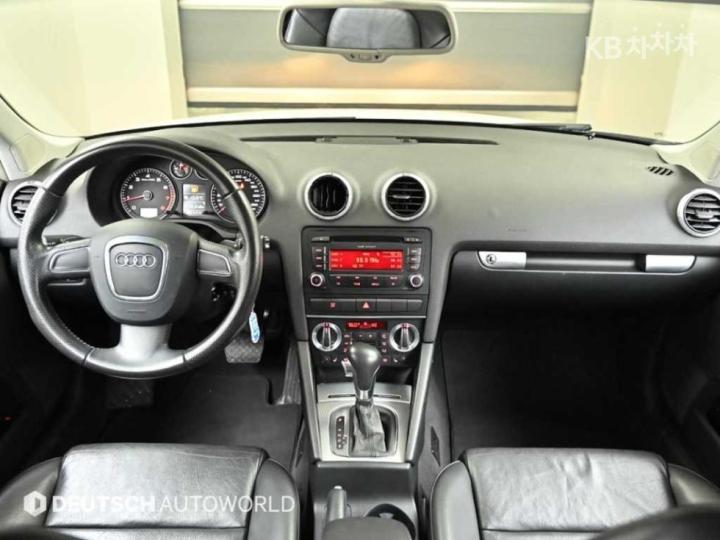 Audi A3 NEW 2.0 TFSI 8P 8