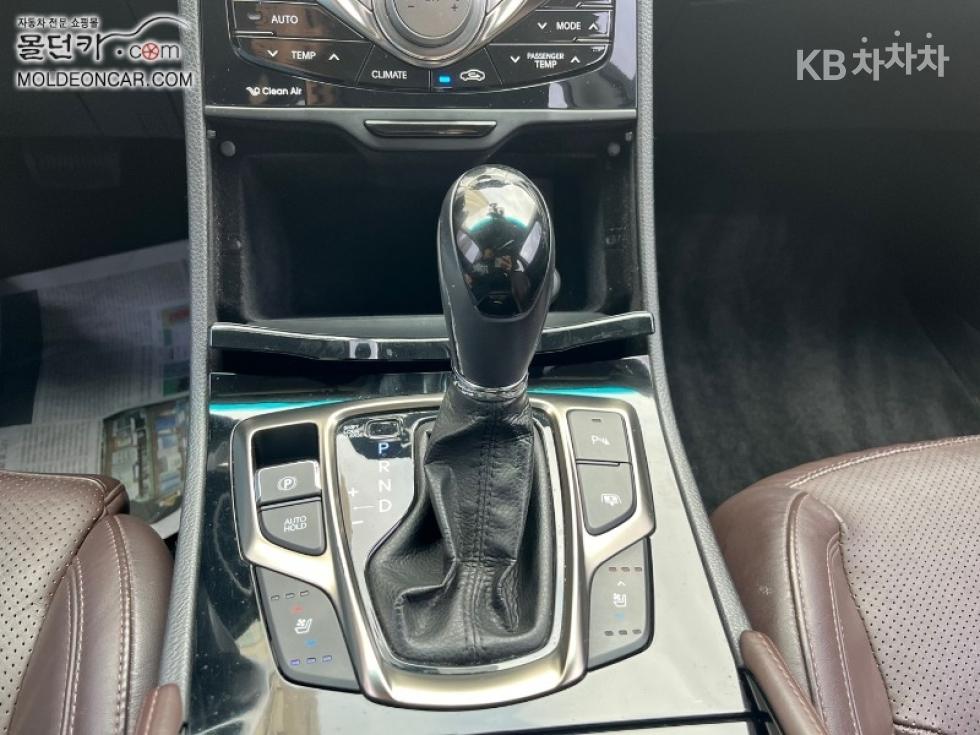 Hyundai Grandeur — miniaturë 8