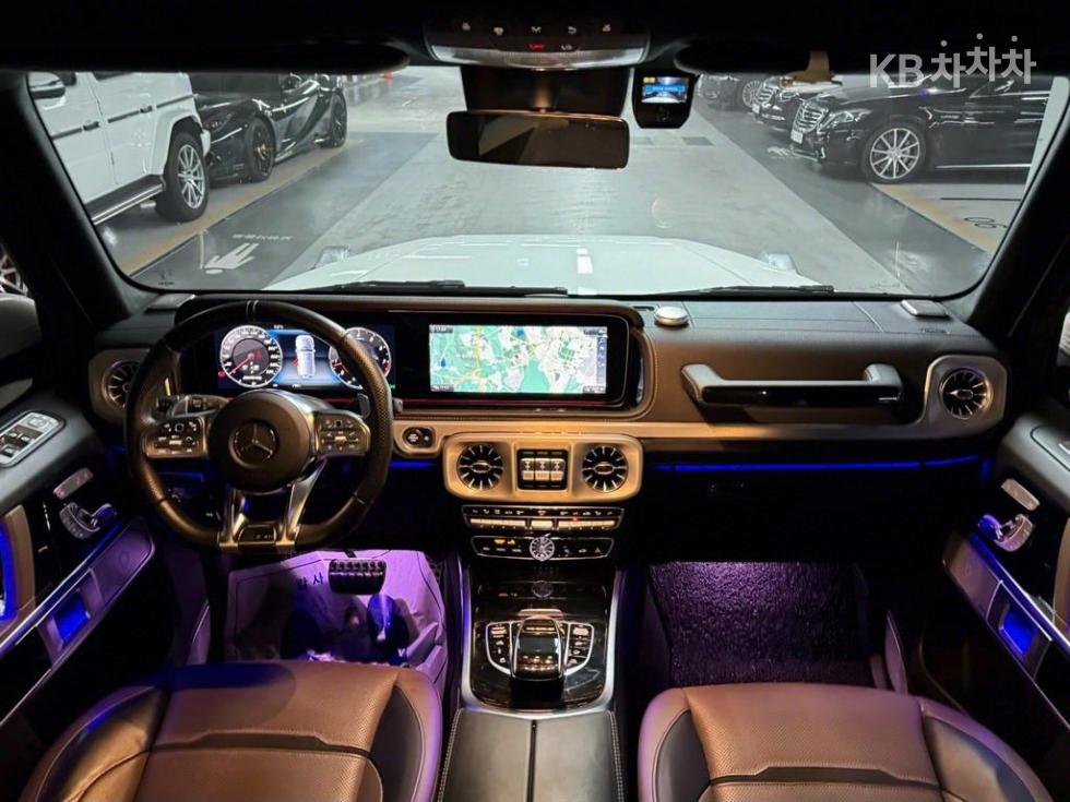 2021 - mercedes-benz g-class