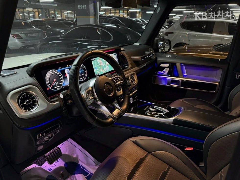 2021 - mercedes-benz g-class