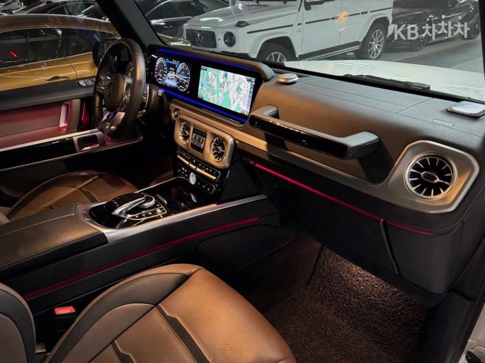 2021 - mercedes-benz g-class