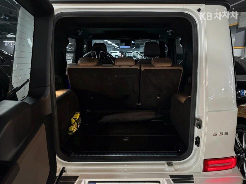 2021 - mercedes-benz g-class