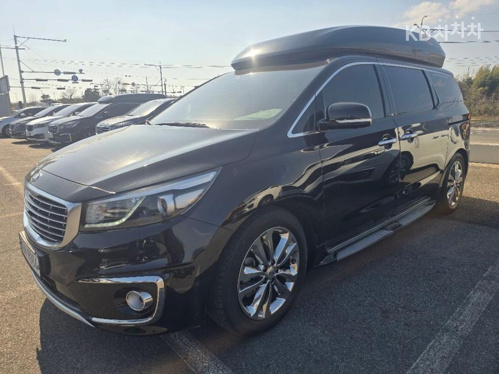 2017 - kia carnival