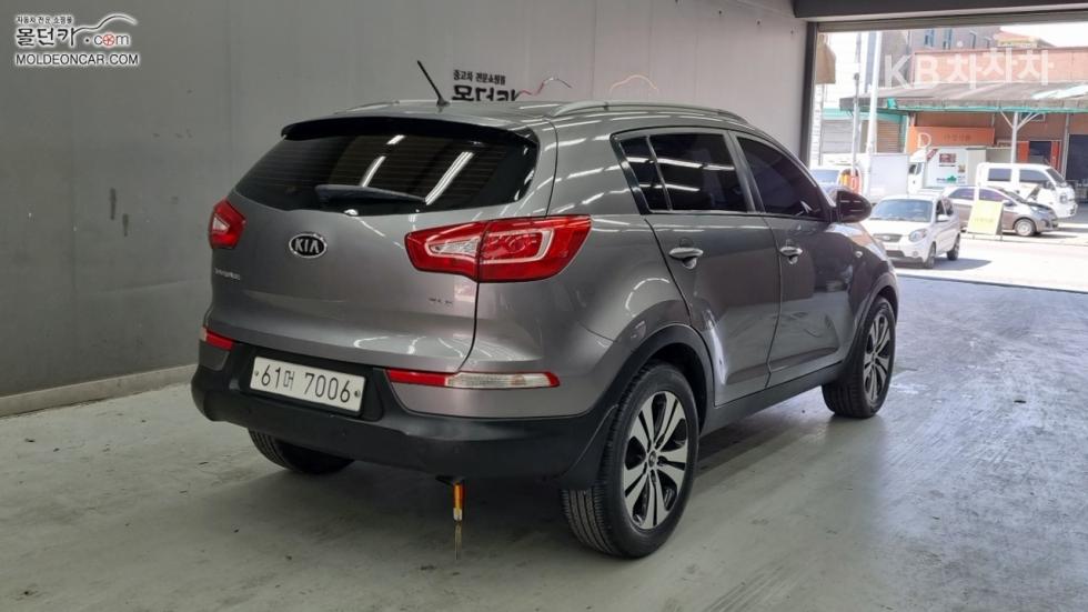 2012 - kia sportage