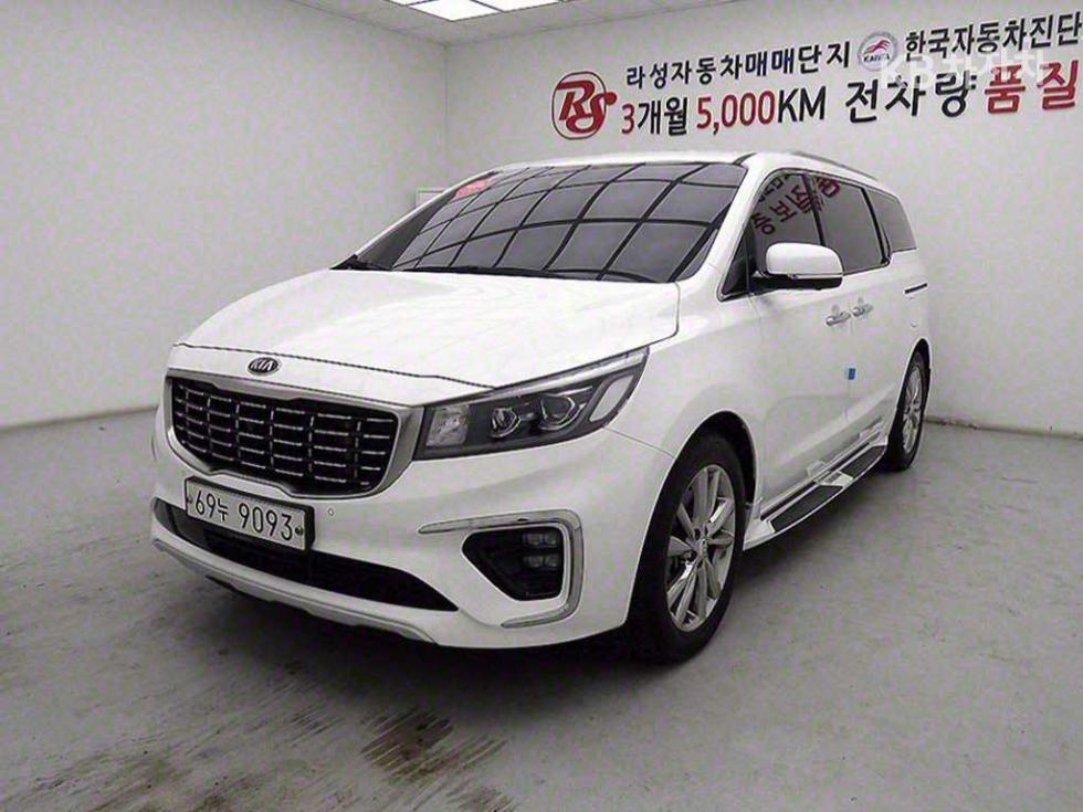 2019 - kia carnival