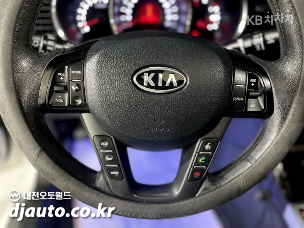 2012 - kia k5
