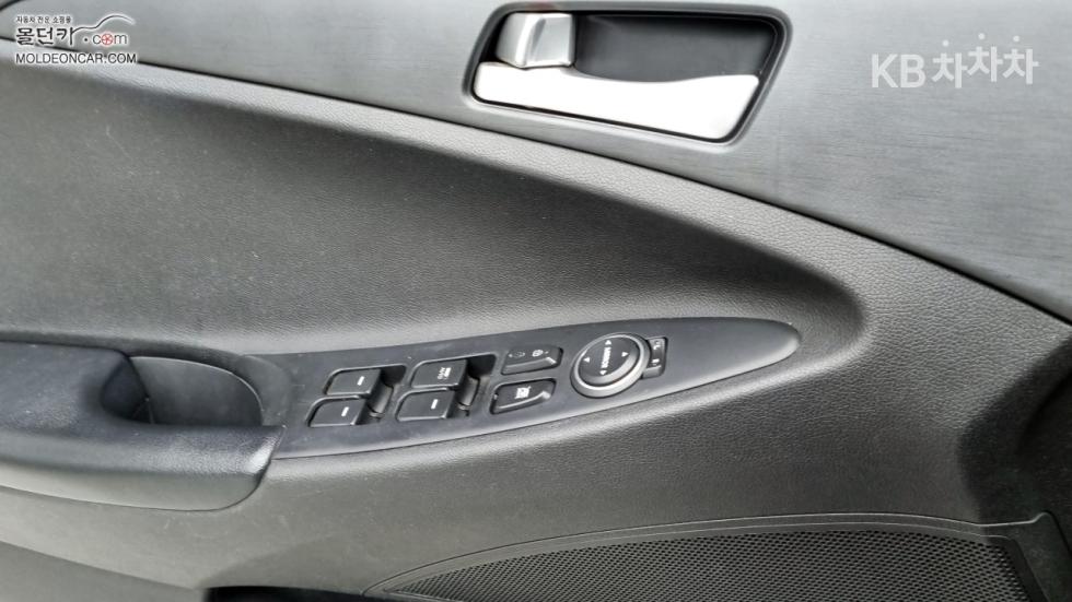 Hyundai Sonata — miniaturë 17