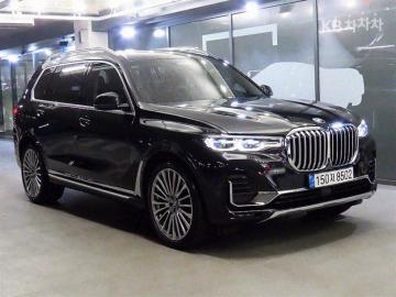 BMW X7 xDrive 40i — foto 1