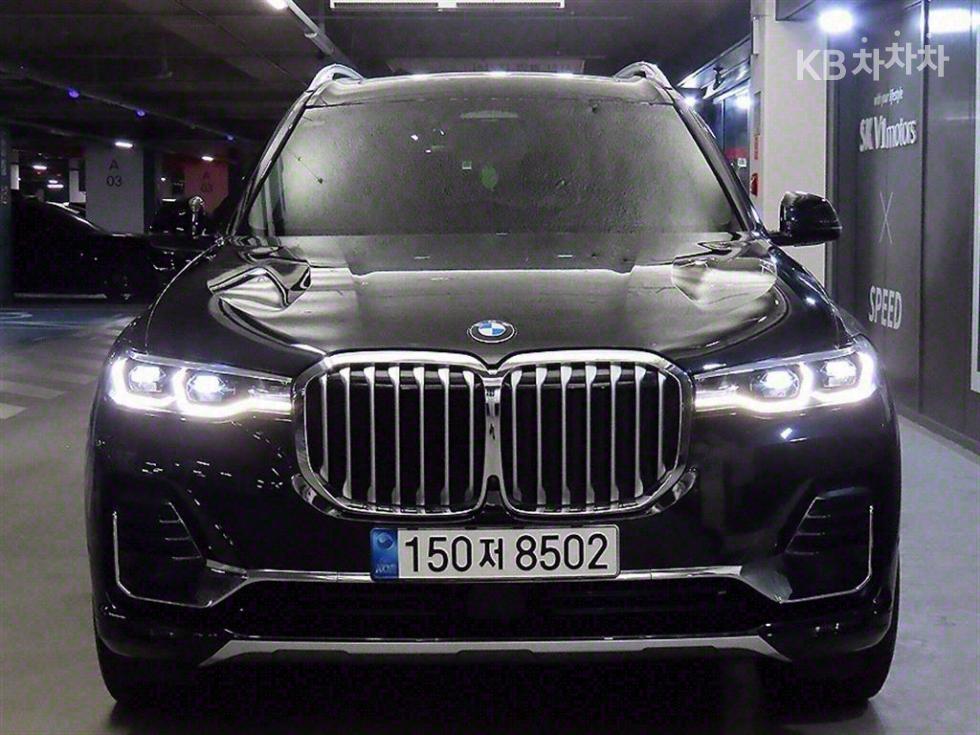BMW X7 — miniaturë 2