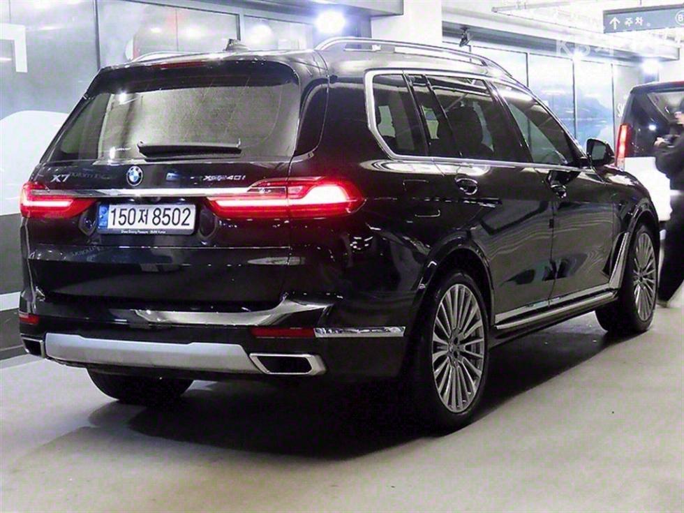 BMW X7 — miniaturë 4