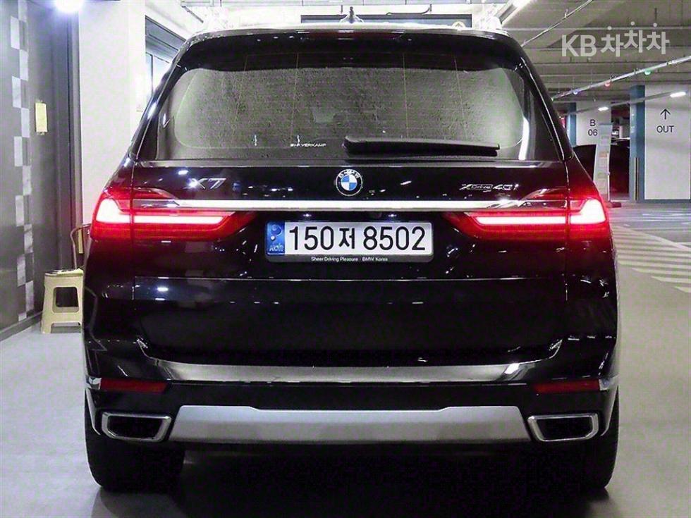 BMW X7 — miniaturë 5