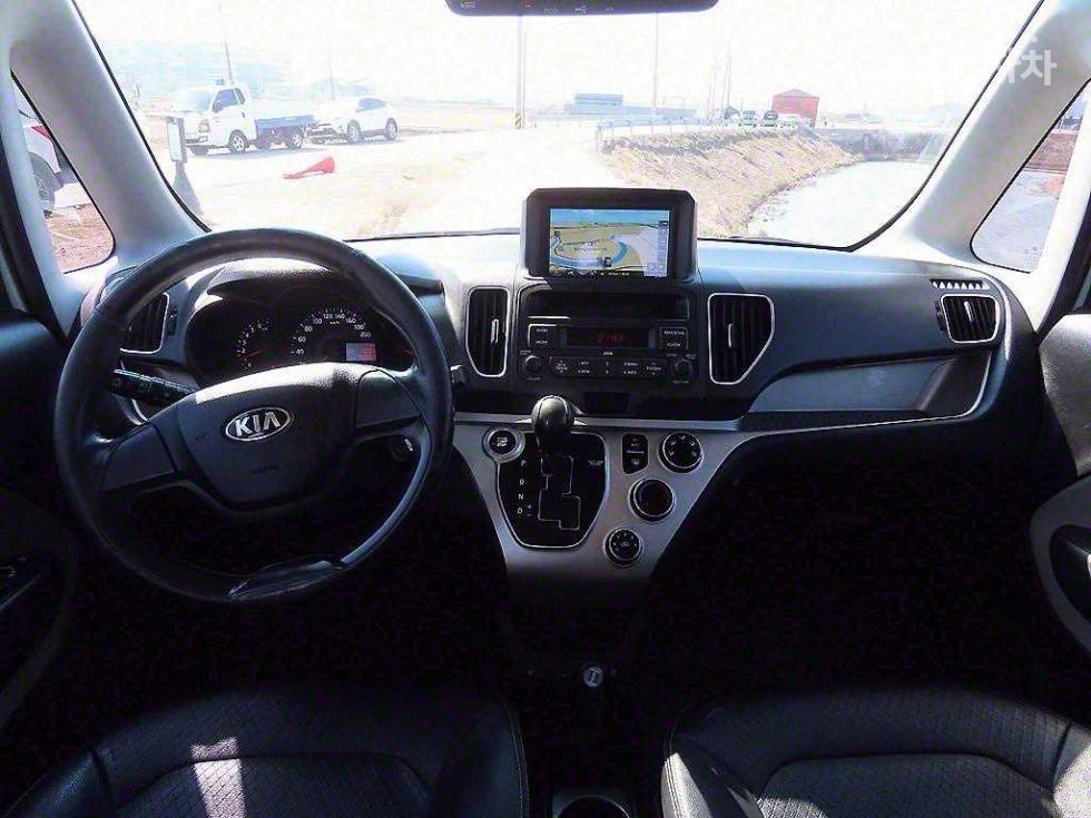2016 - kia ray