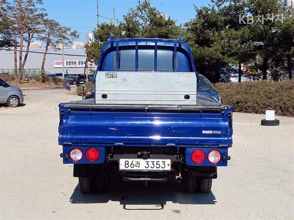 2022 - kia bongo iii