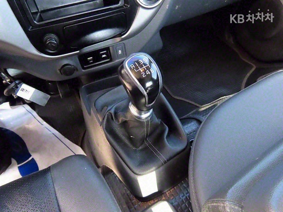 2022 - kia bongo iii