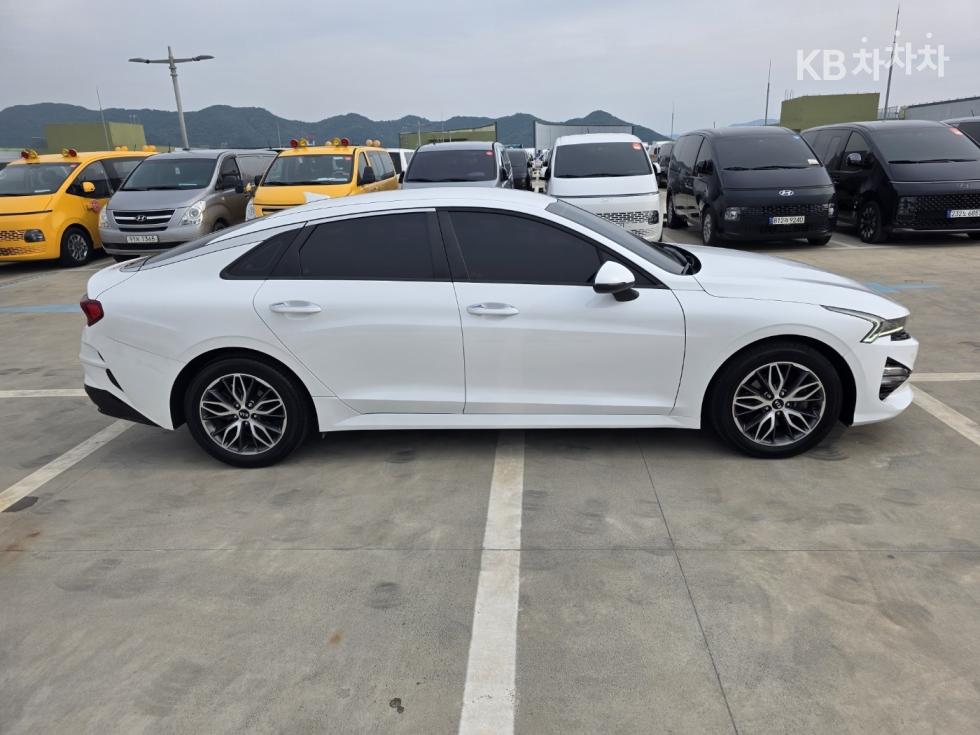 2020 - kia k5