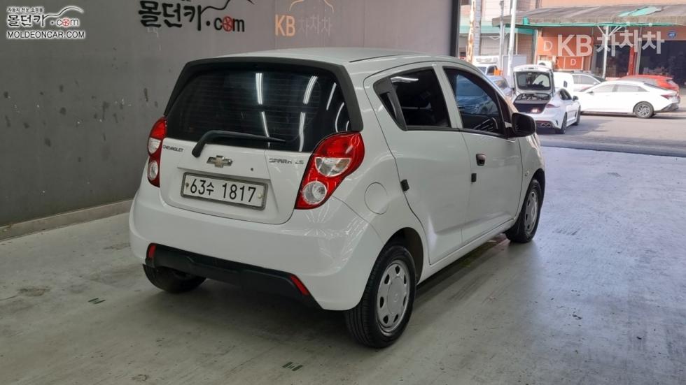 Chevrolet Spark — miniaturë 2