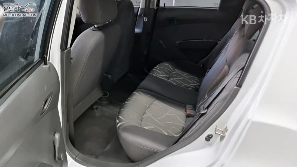 Chevrolet Spark — miniaturë 10
