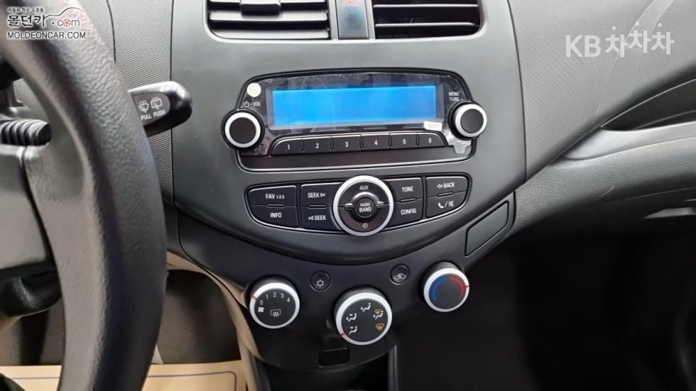 Chevrolet Spark — miniaturë 12