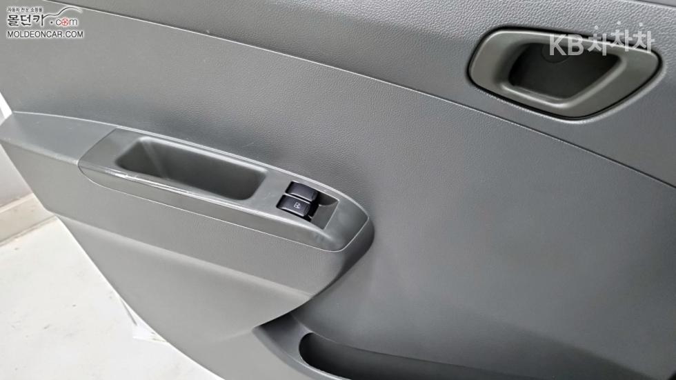 Chevrolet Spark — miniaturë 15