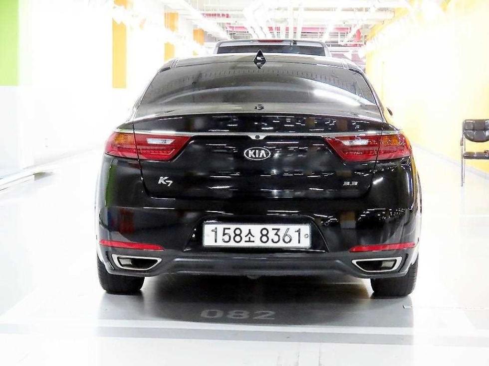 2018 - kia k7