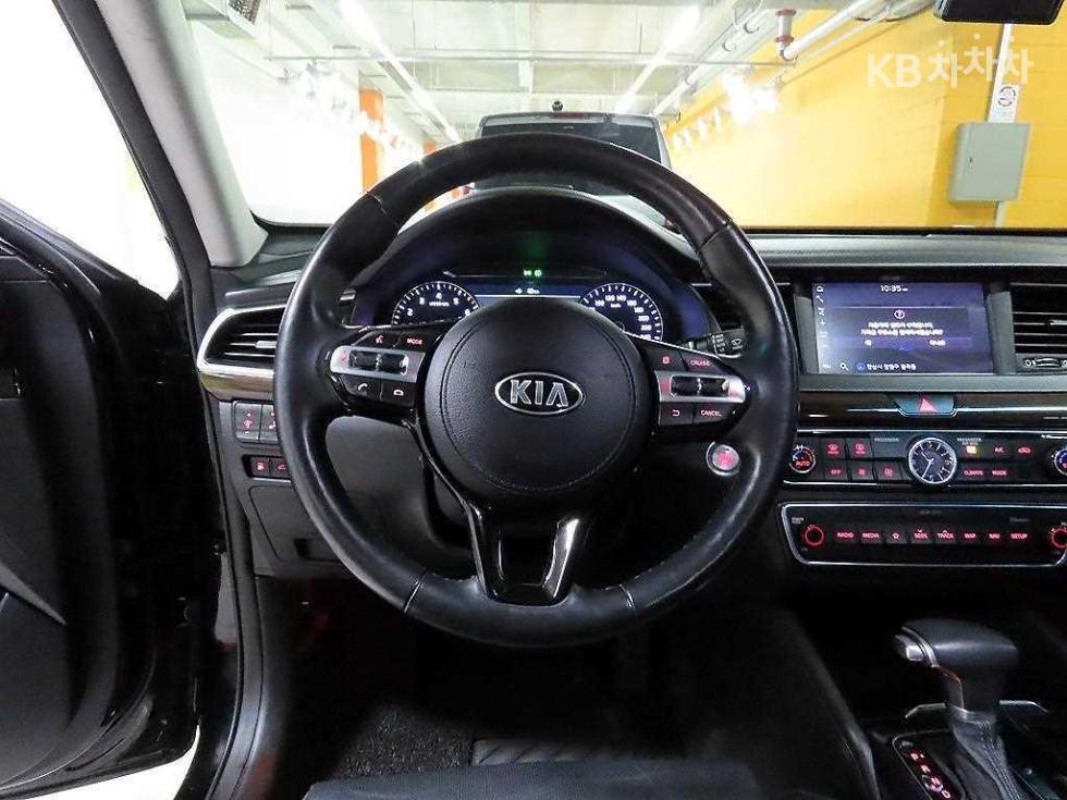 2018 - kia k7