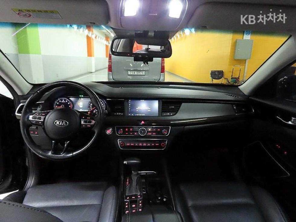 2018 - kia k7