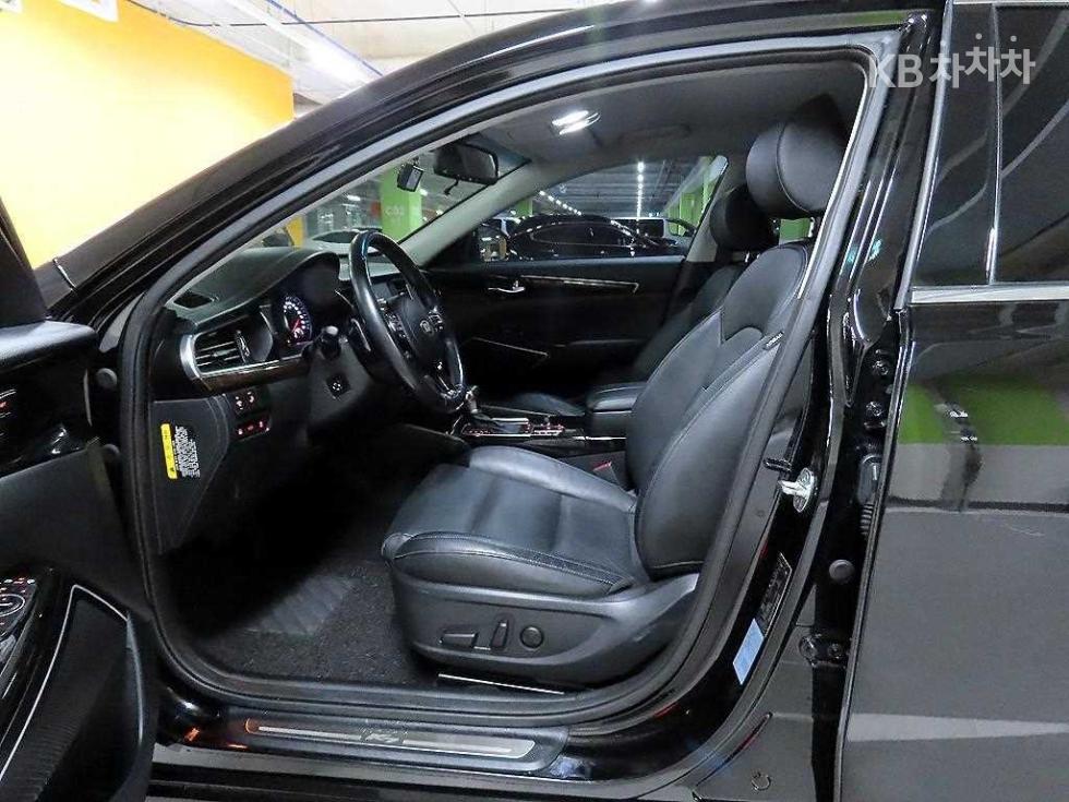 2018 - kia k7