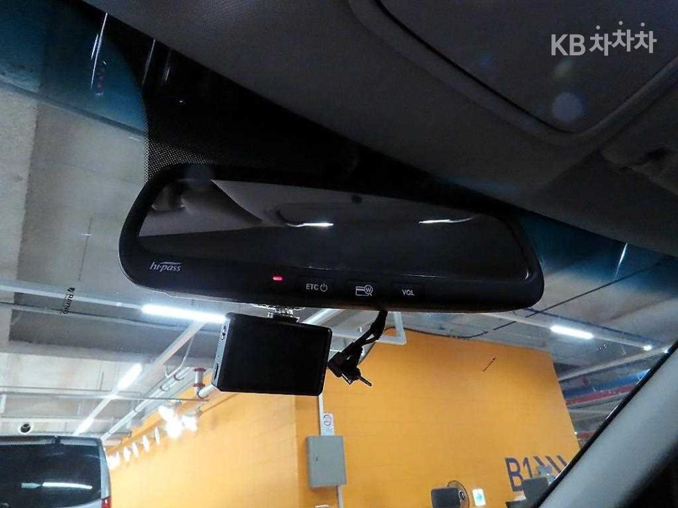 2018 - kia k7