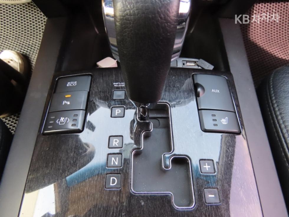 2014 - kia mohave
