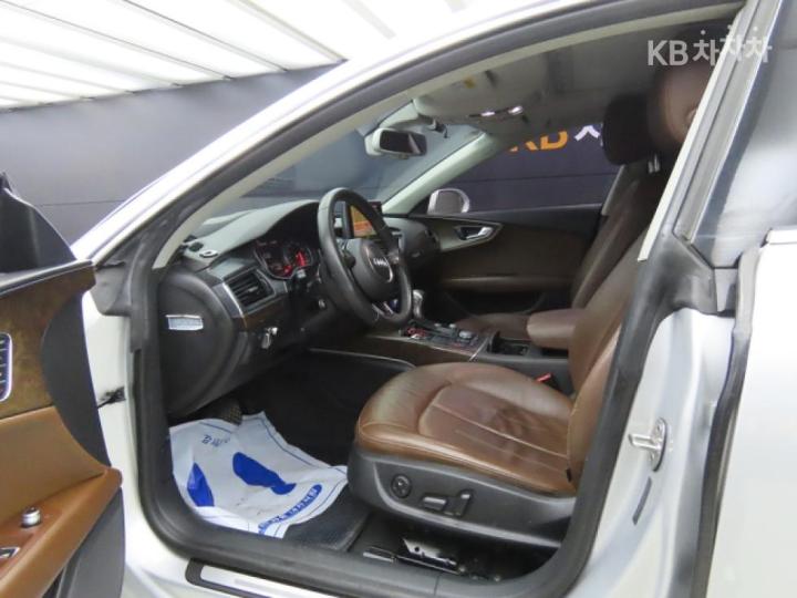 Audi A7 3.0 TDI Quattro Dynamic 6