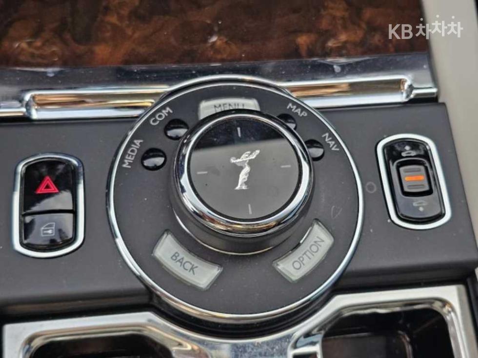 Rolls-Royce Ghost — miniaturë 14