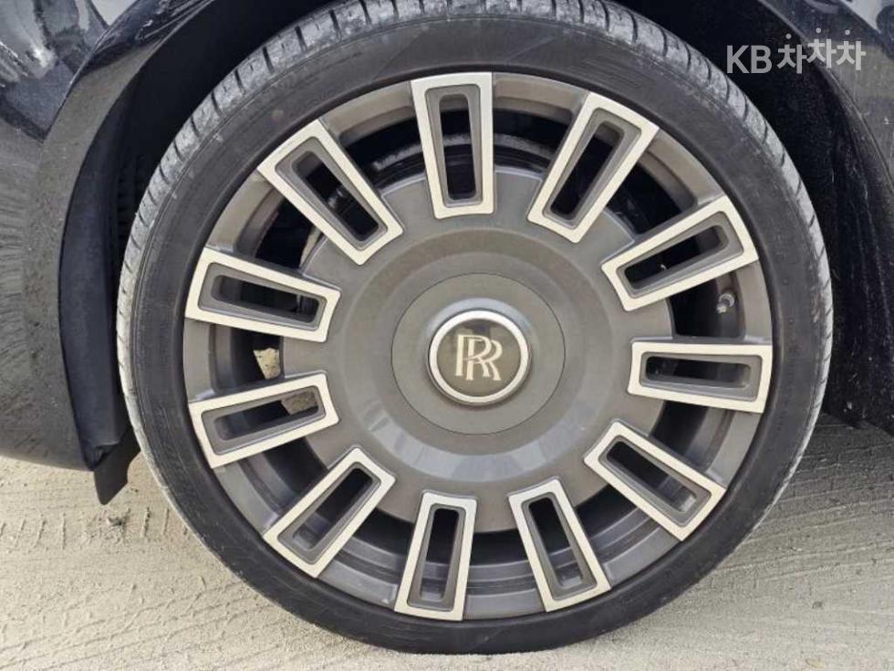 Rolls-Royce Ghost — miniaturë 17