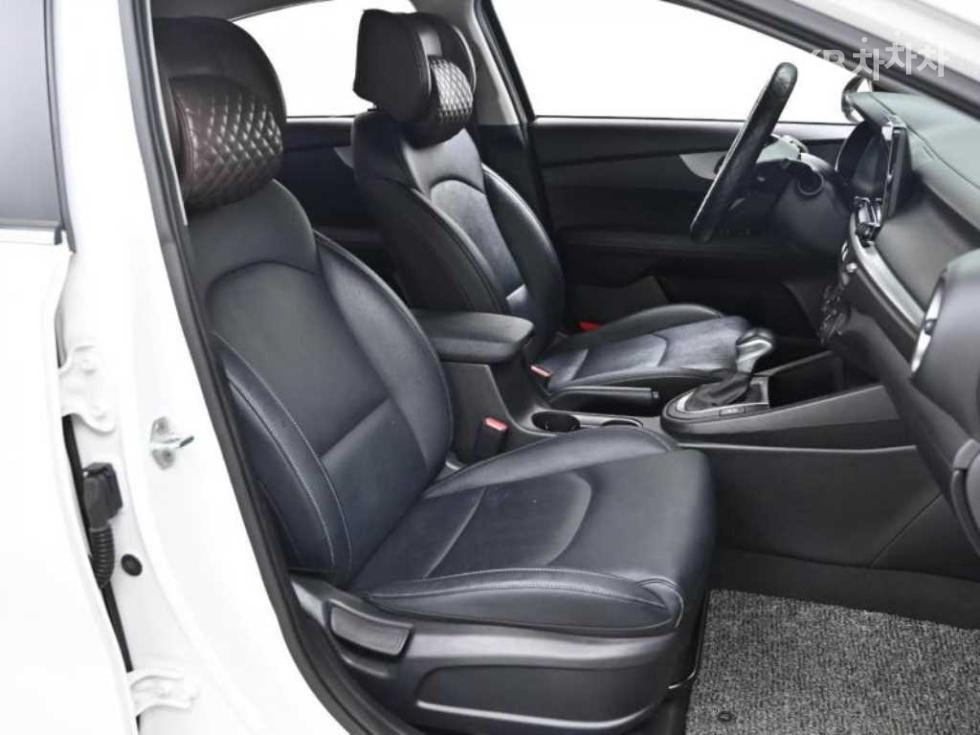 2020 - kia k3