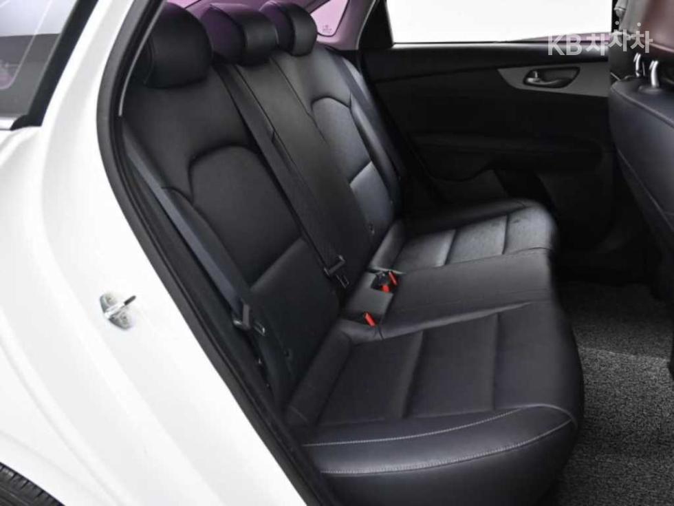 2020 - kia k3