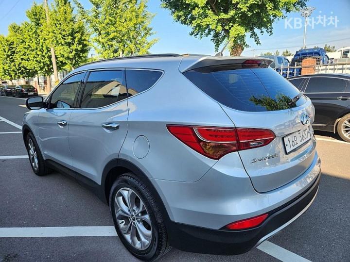 Hyundai Santa Fe DM R2.2 4WD PREMIUM 7
