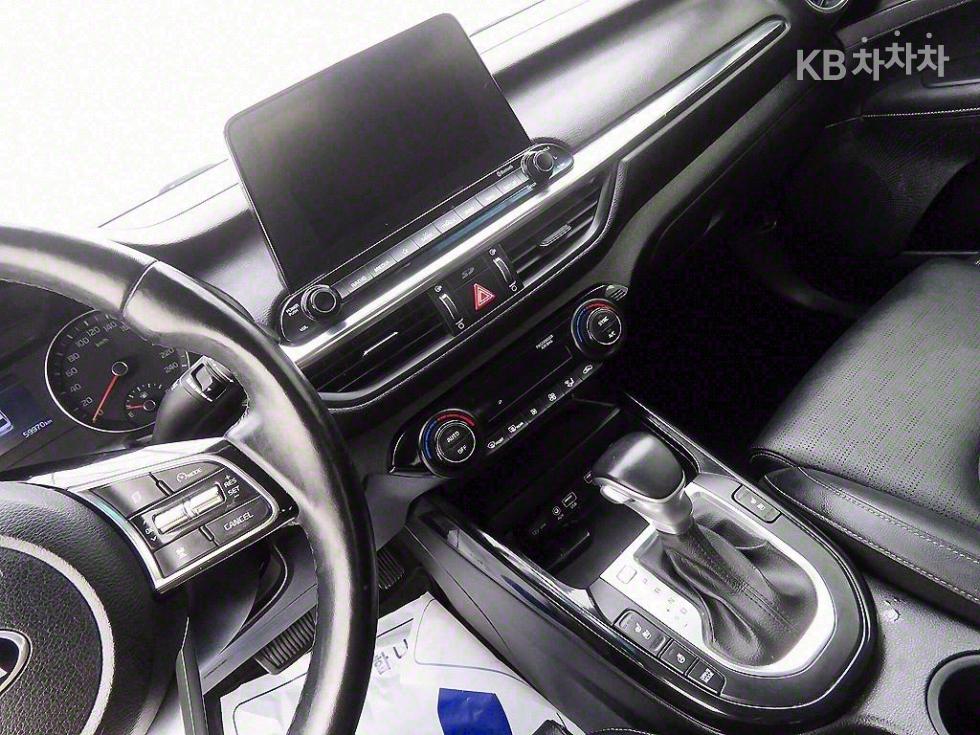 2021 - kia k3