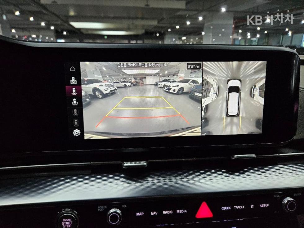 2022 - kia carnival