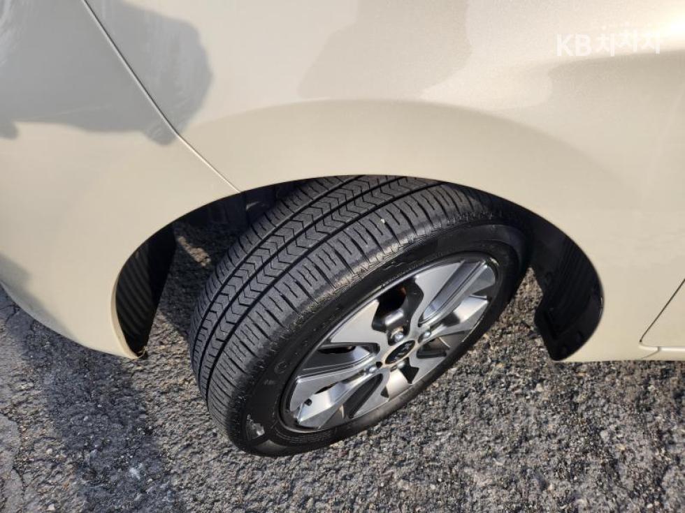 2016 - kia morning