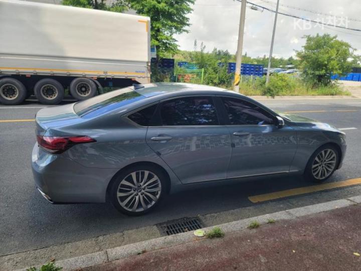 Hyundai Genesis DH G330 Premium 5