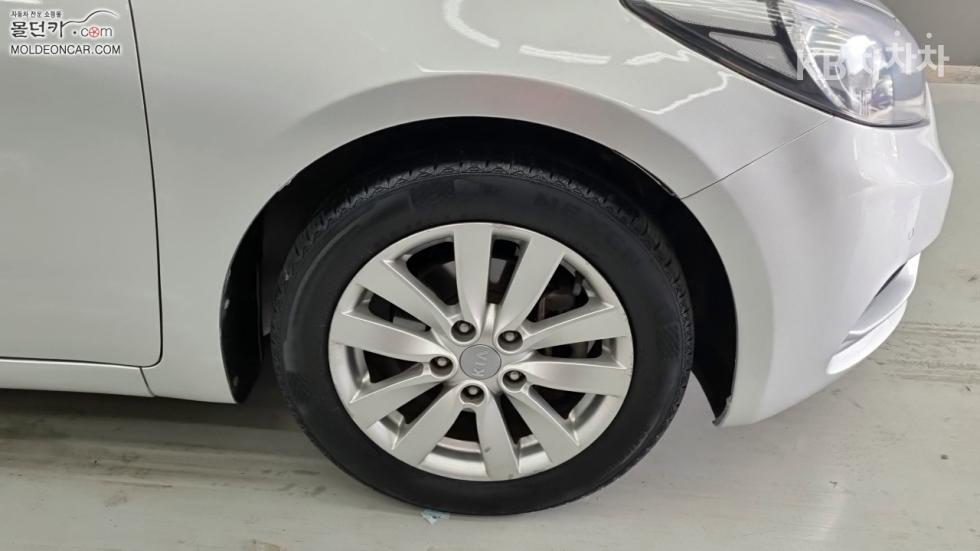 2013 - kia k3