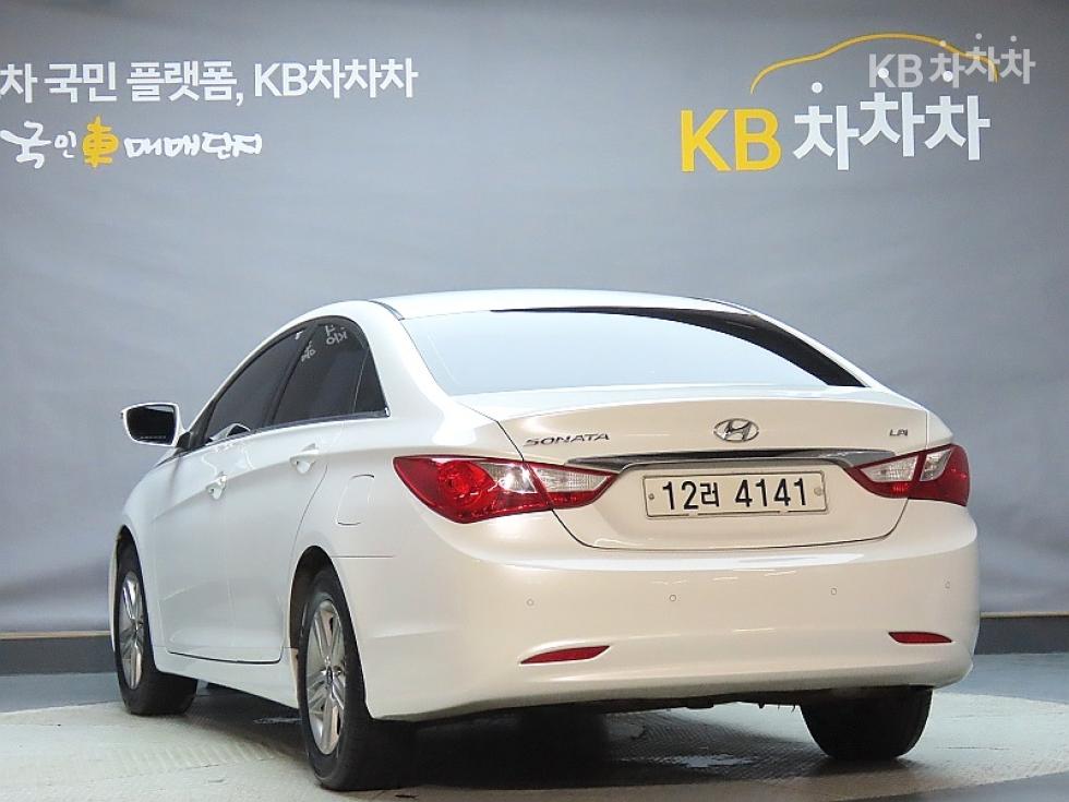 Hyundai Sonata — miniaturë 4