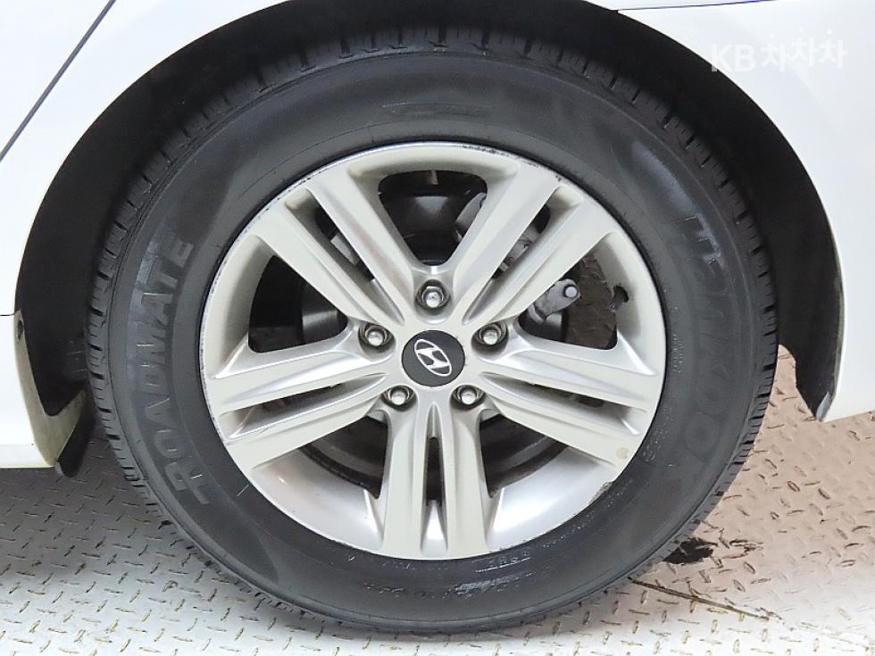 Hyundai Sonata — miniaturë 20