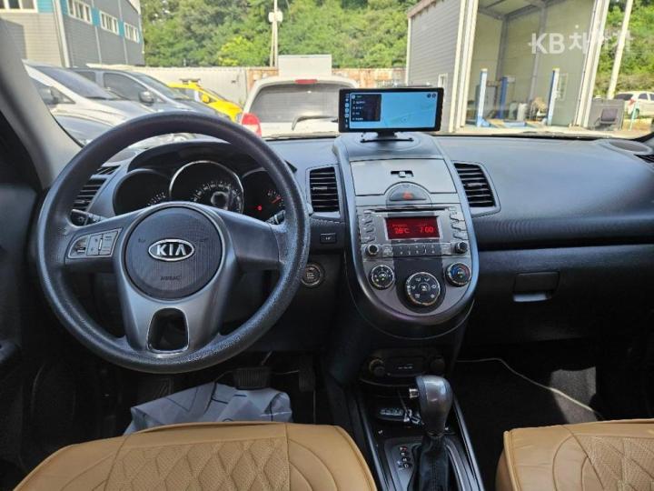 Kia Soul 1.6 Smart Base Type 10