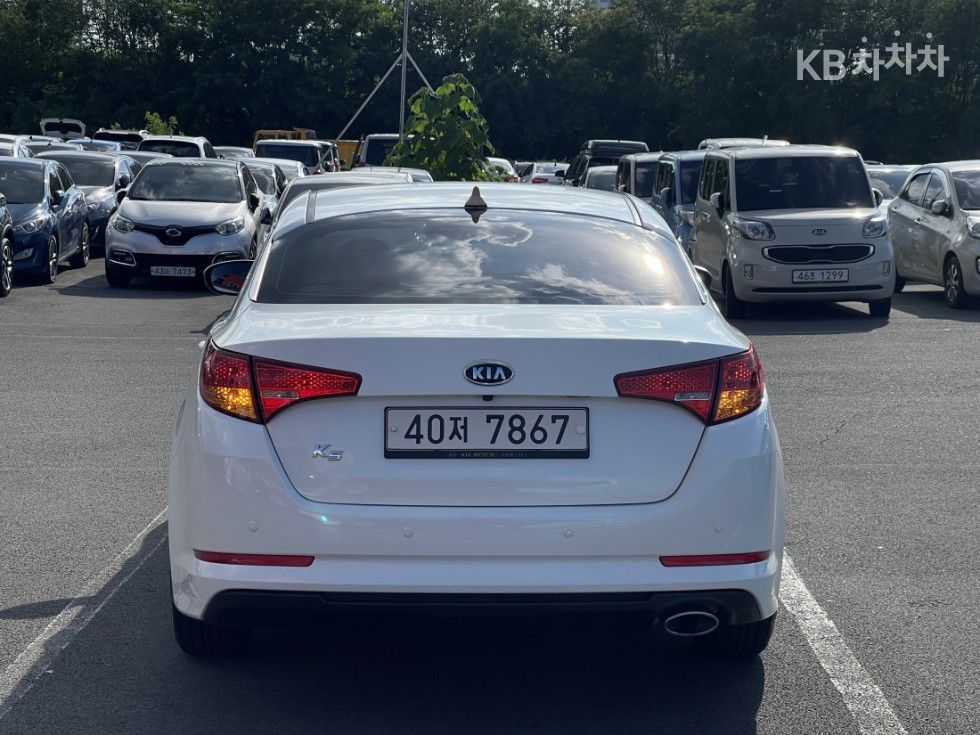 2011 - kia k5